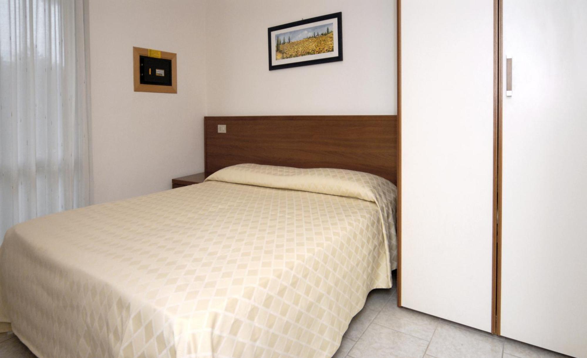 Elios Apartment Bibione Bagian luar foto